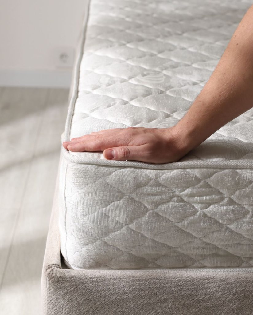 Benefits of Odor Removal & Stain Treatment for Your UES Mattress